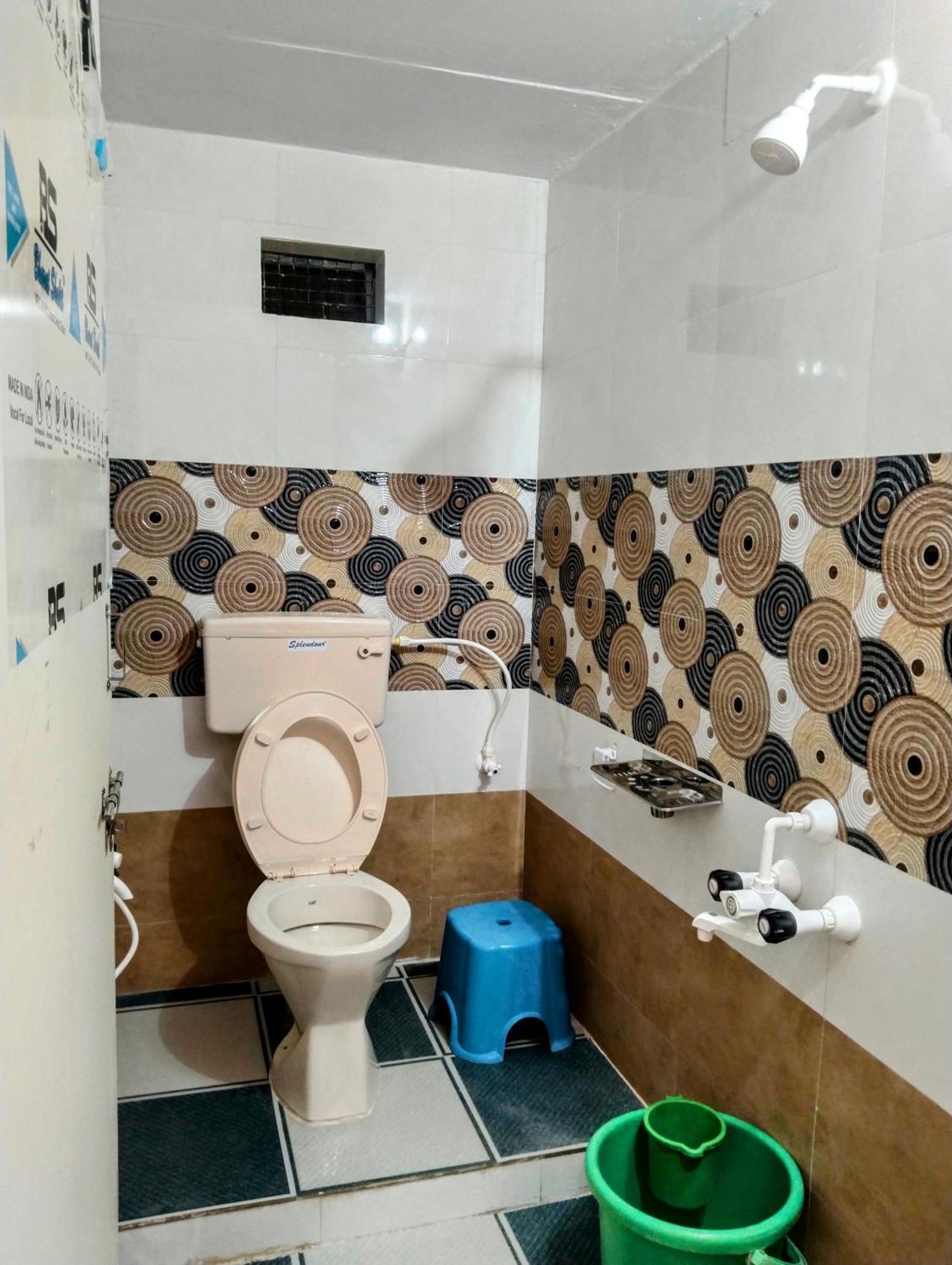 Funky Monkey Home Stay Хампи Екстериор снимка